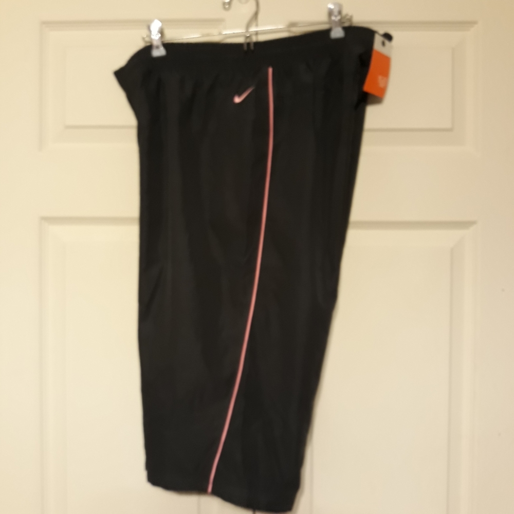 NWT Nike Gray Pink Training Pants